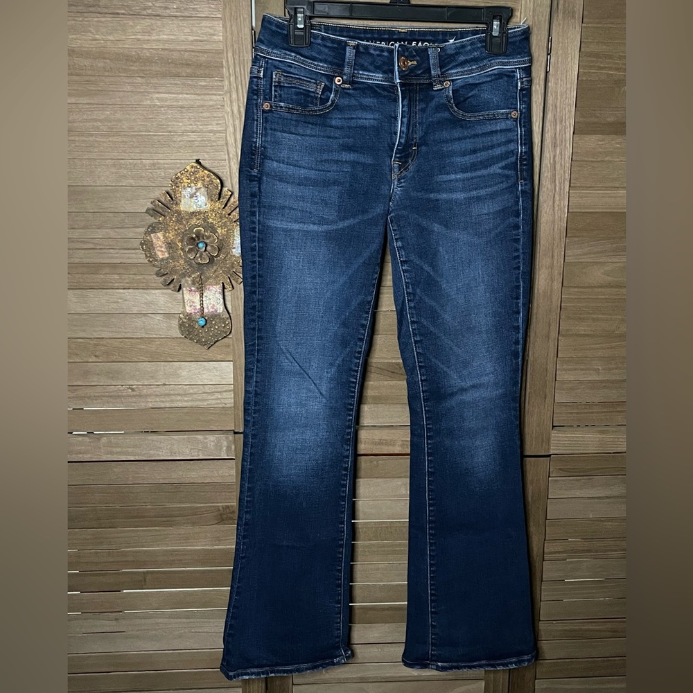 American Eagle super stretch kick boot. 6 short